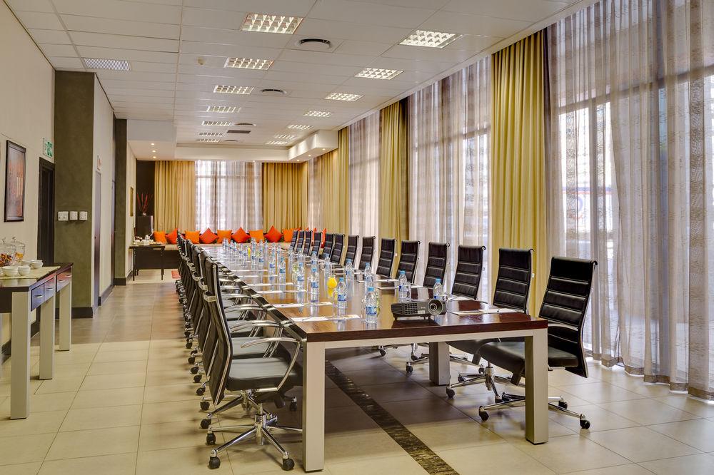 Hotel Protea By Marriott North Wharf 4*
