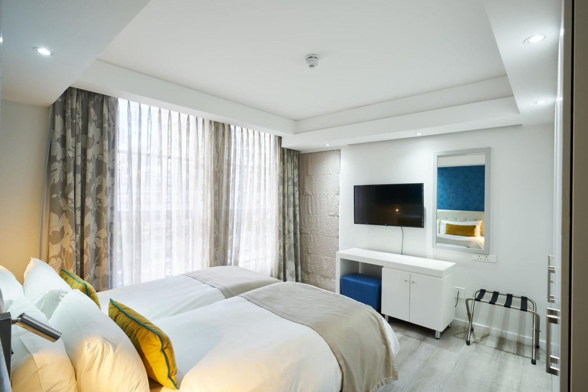 Protea By Marriott North Wharf Hotel