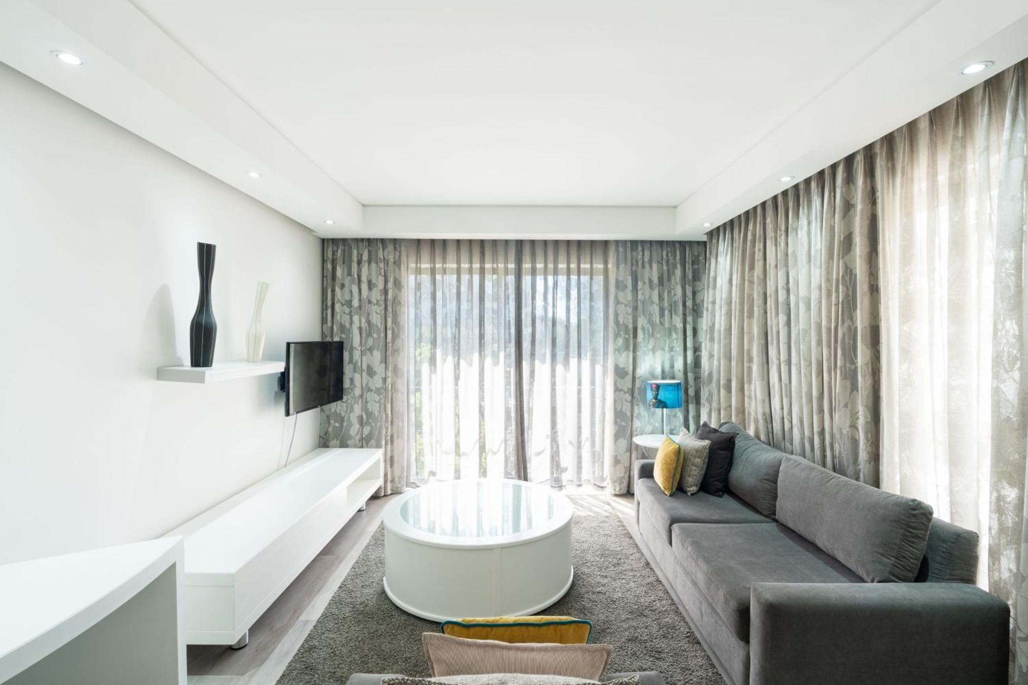 Protea By Marriott North Wharf Hotel 4*