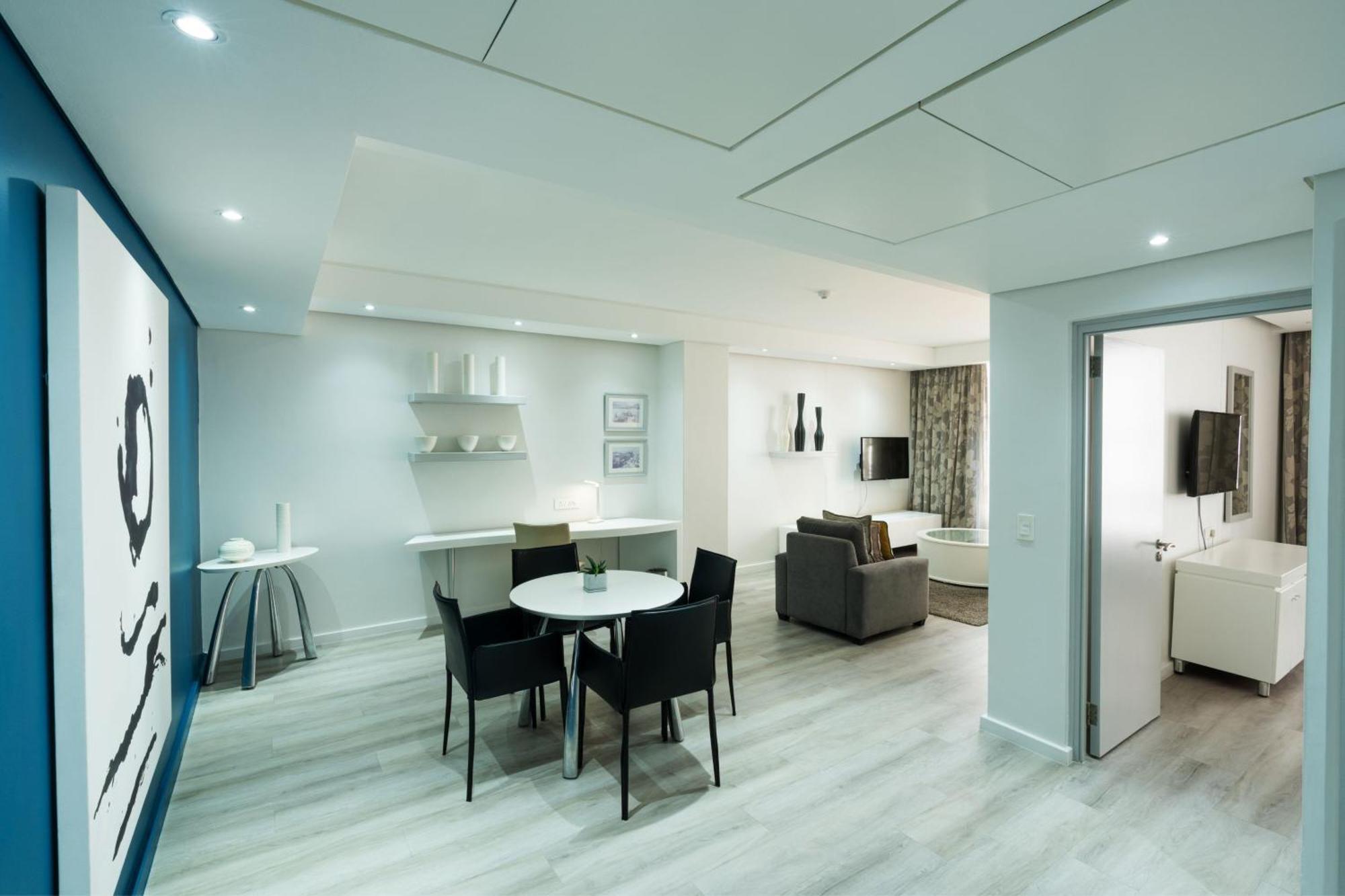 Protea By Marriott North Wharf