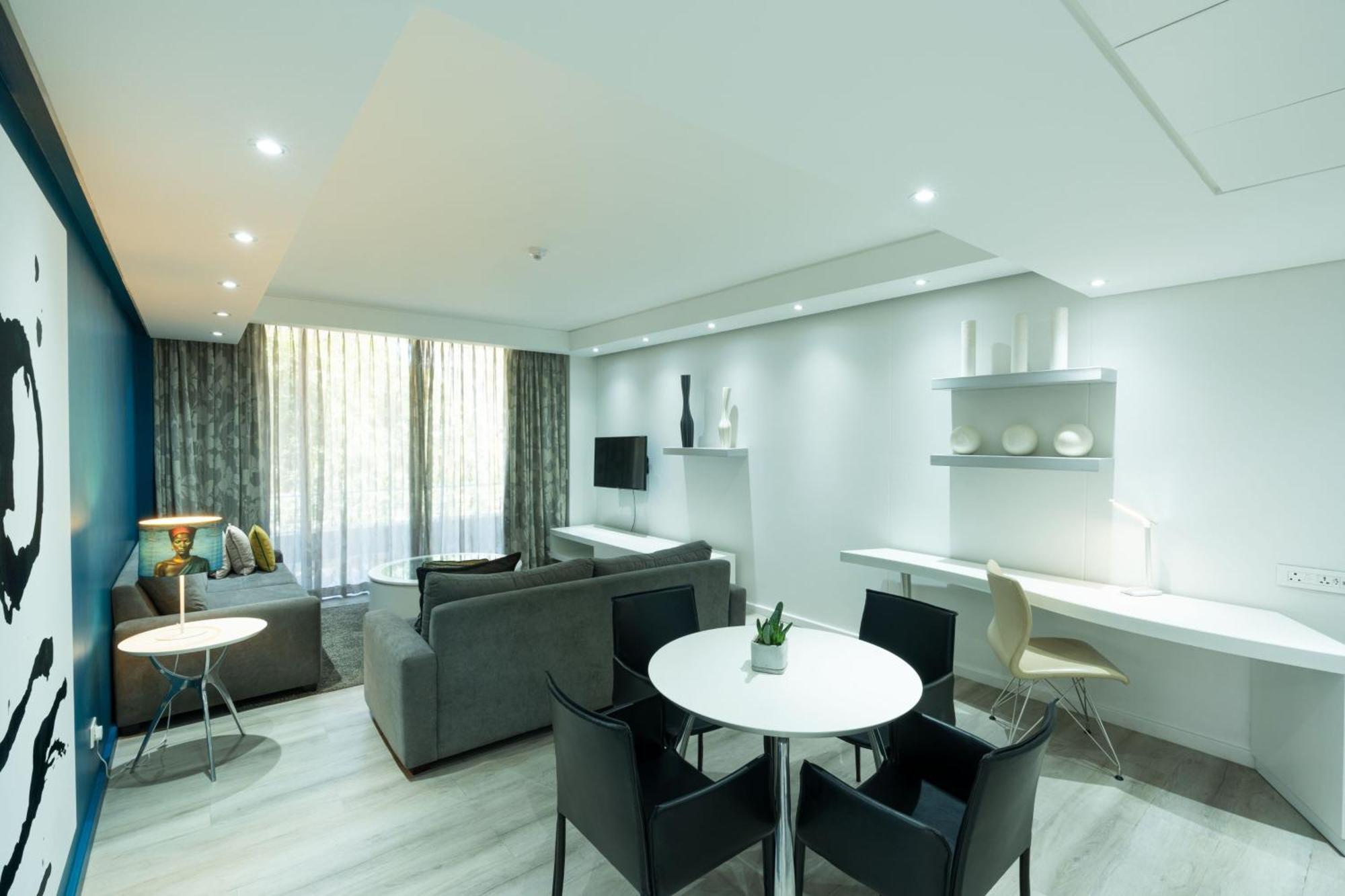 Hotel Protea By Marriott North Wharf 4*