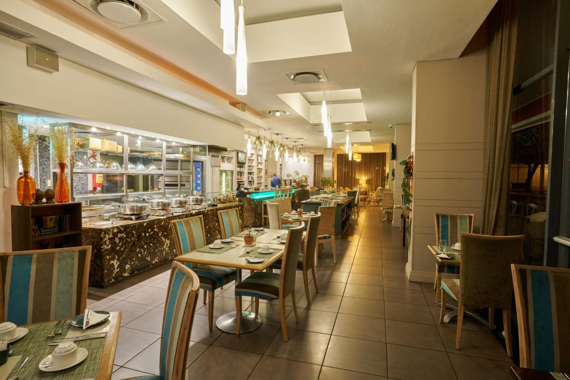 Protea By Marriott North Wharf Hotel