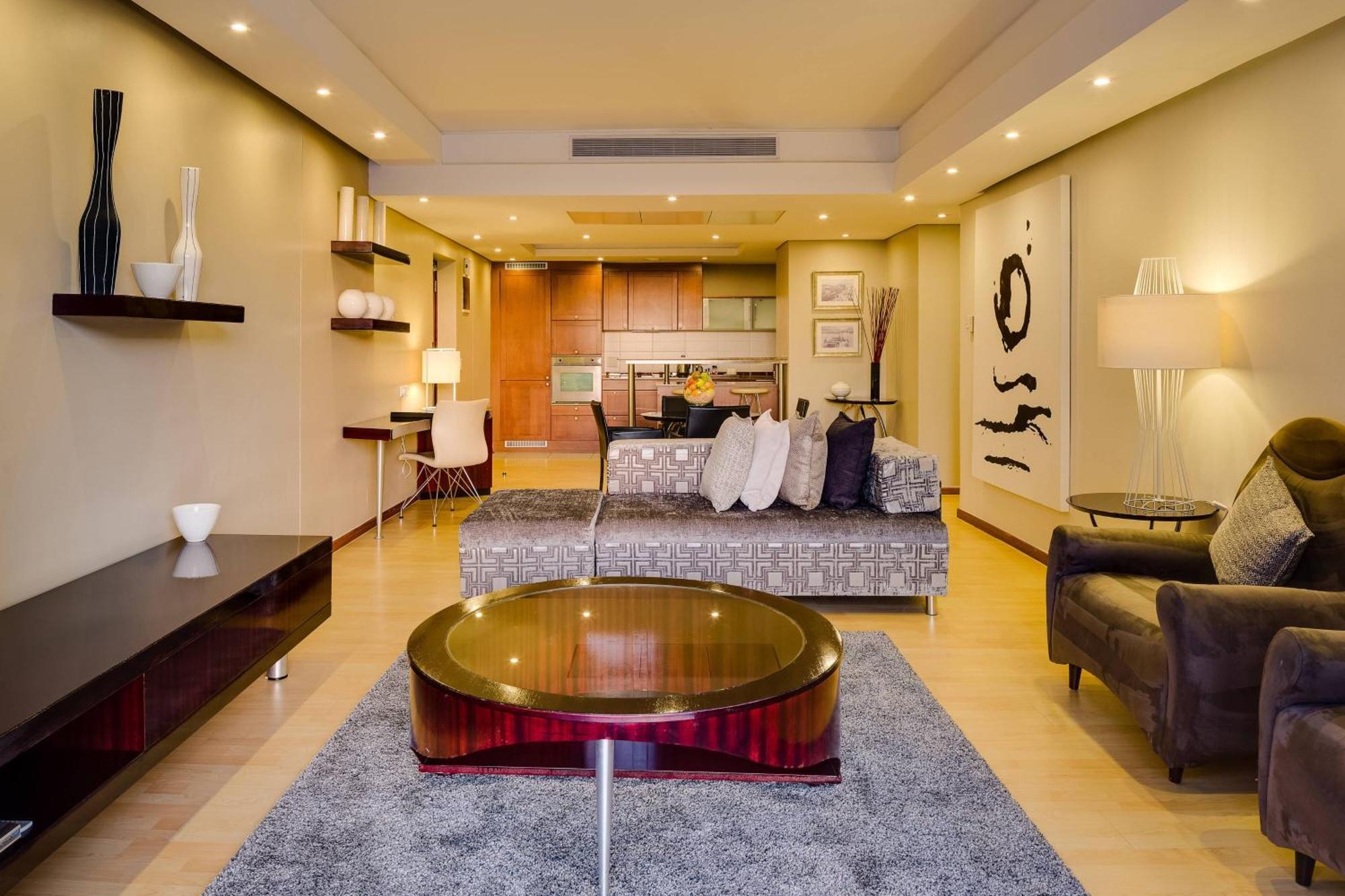 Protea By Marriott North Wharf Hotel 4*