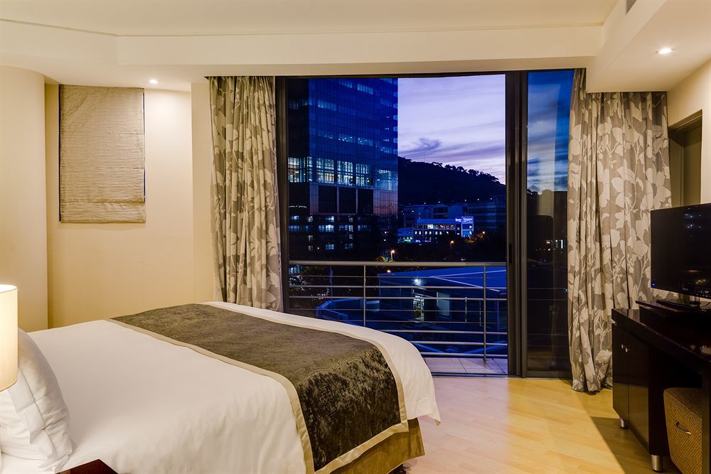 Protea By Marriott North Wharf 4*